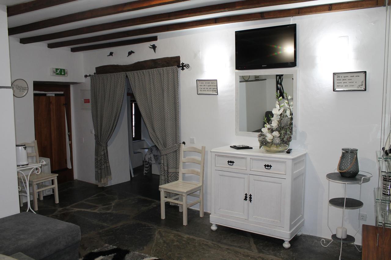 Casa Da Muralha Suite Монсарас Екстериор снимка